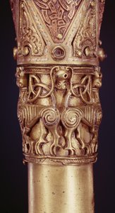 Clonmacnoise Crozier、カウンティオファリー、Viking Age木材をシートブロンズで包み、シルバーの細部を228692で象眼